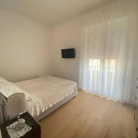 Ada Appartamento Roma